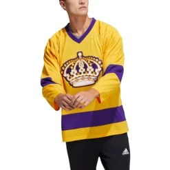 Los Angeles Kings Adidas Team Classic Senior Jersey 13 Los Angeles Kings Adidas Team Classic Senior Jersey -Hockey Sales Shop adidas nhl jerseys los angeles kings adidas team classic senior jersey 29271822663746
