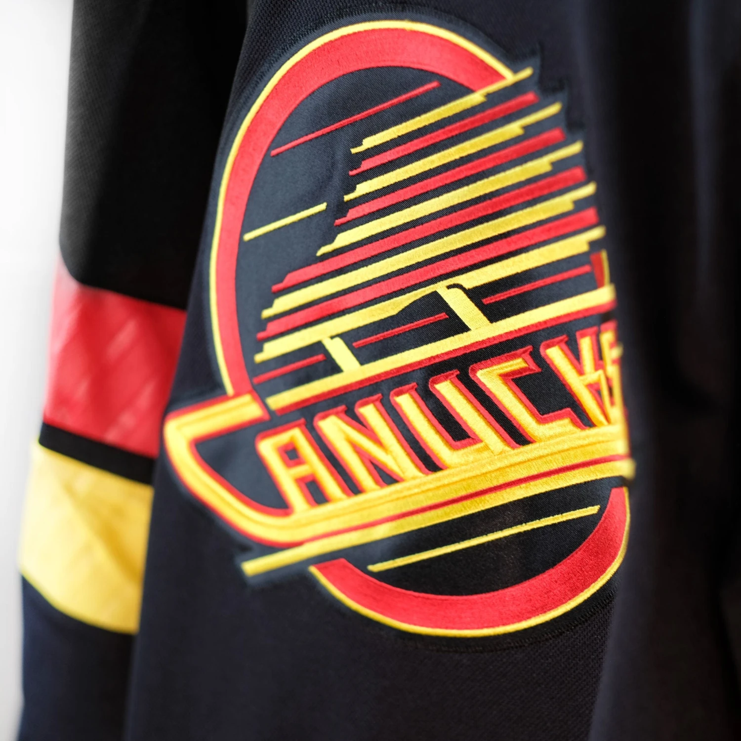 Vancouver Canucks Third Skate Adidas PrimeGreen Senior Jersey 6 Vancouver Canucks Third Skate Adidas PrimeGreen Senior Jersey - Image 4