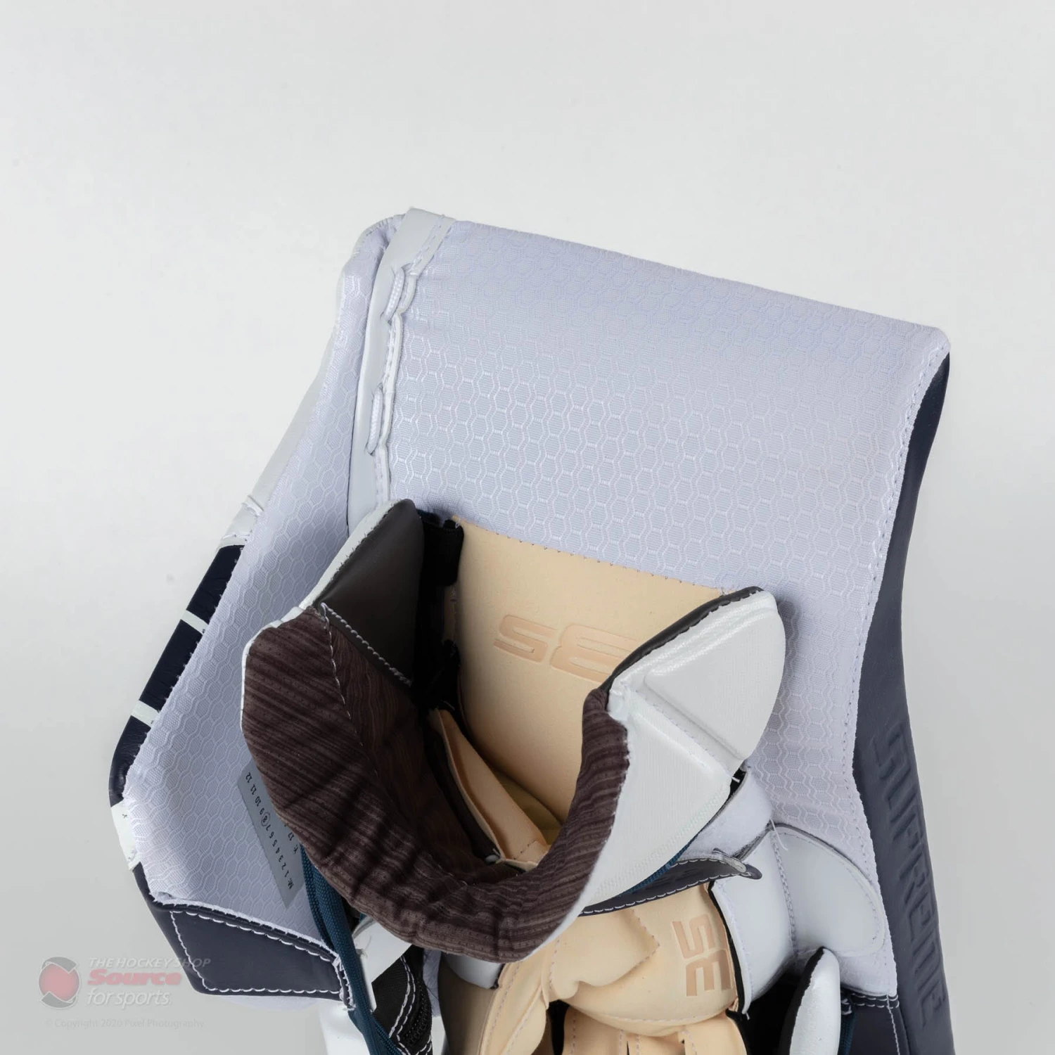 Bauer Supreme 3S Intermediate Goalie Blocker 9 Bauer Supreme 3S Intermediate Goalie Blocker - Image 7