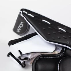 Bauer Vapor 2X Senior Goalie Blocker -Hockey Sales Shop bauer blockers bauer vapor 2x senior goalie blocker 5427547406402