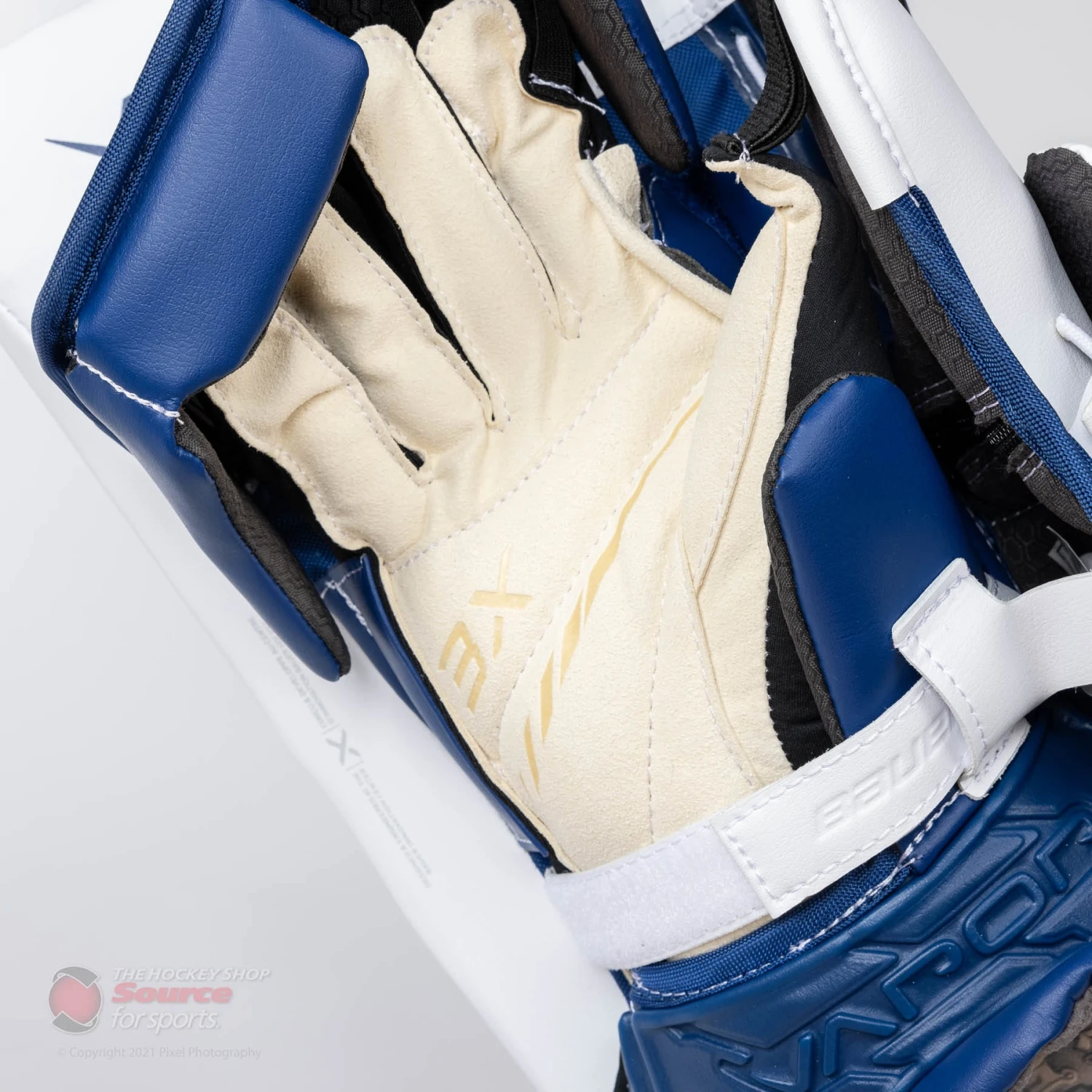 Bauer Vapor 3X Senior Goalie Blocker 10 Bauer Vapor 3X Senior Goalie Blocker - Image 8