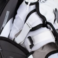 Bauer Vapor 2X Senior Goalie Catcher -Hockey Sales Shop bauer catchers bauer vapor 2x senior goalie catcher 30351737126978