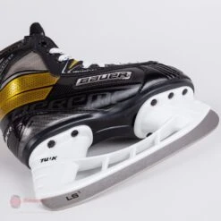 Bauer Supreme Matrix Youth Hockey Skates (2020) -Hockey Sales Shop bauer hockey skates bauer supreme matrix youth hockey skates 2020 14562707308610
