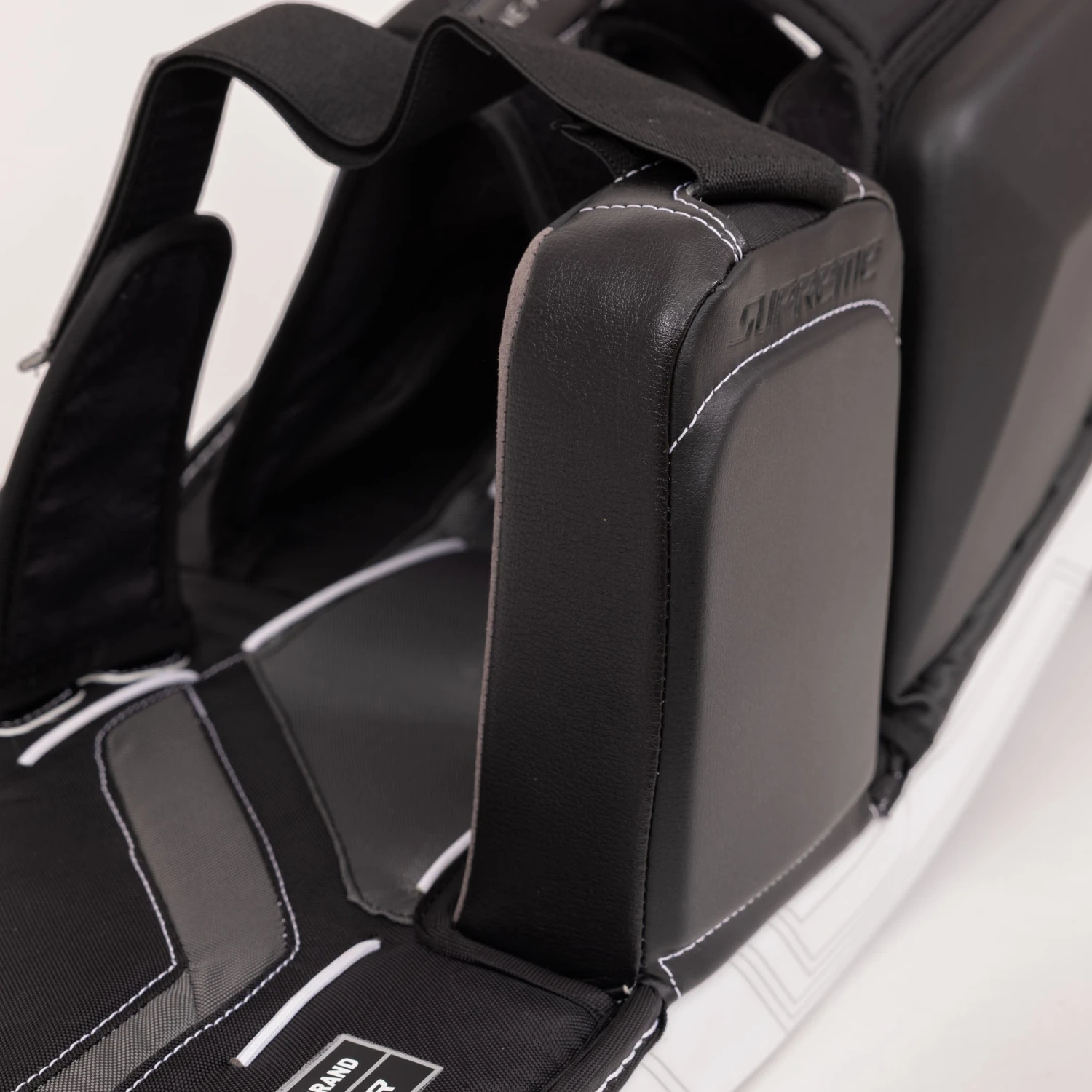 Bauer Supreme Mach Senior Goalie Leg Pads 21 Bauer Supreme Mach Senior Goalie Leg Pads - Image 19