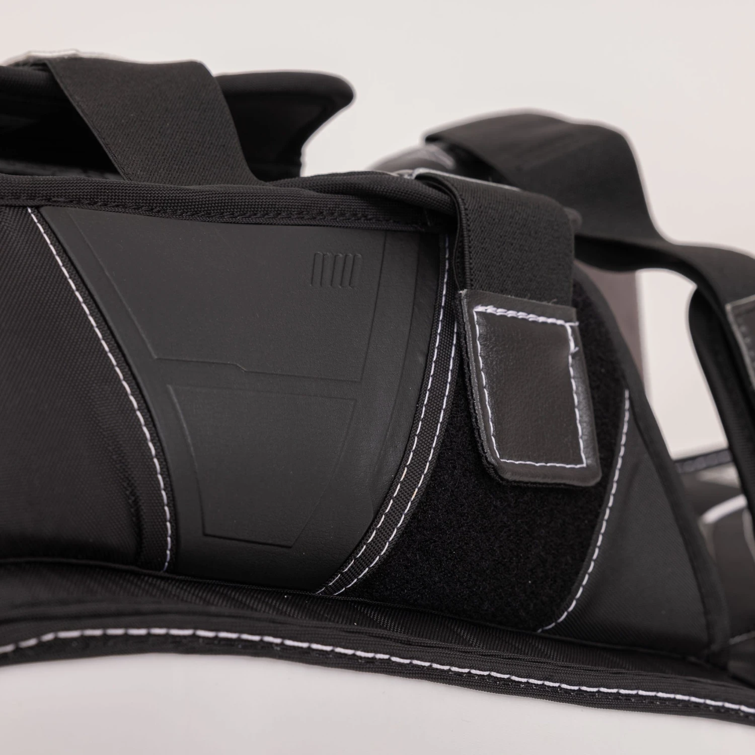 Bauer Supreme Mach Senior Goalie Leg Pads 17 Bauer Supreme Mach Senior Goalie Leg Pads - Image 15