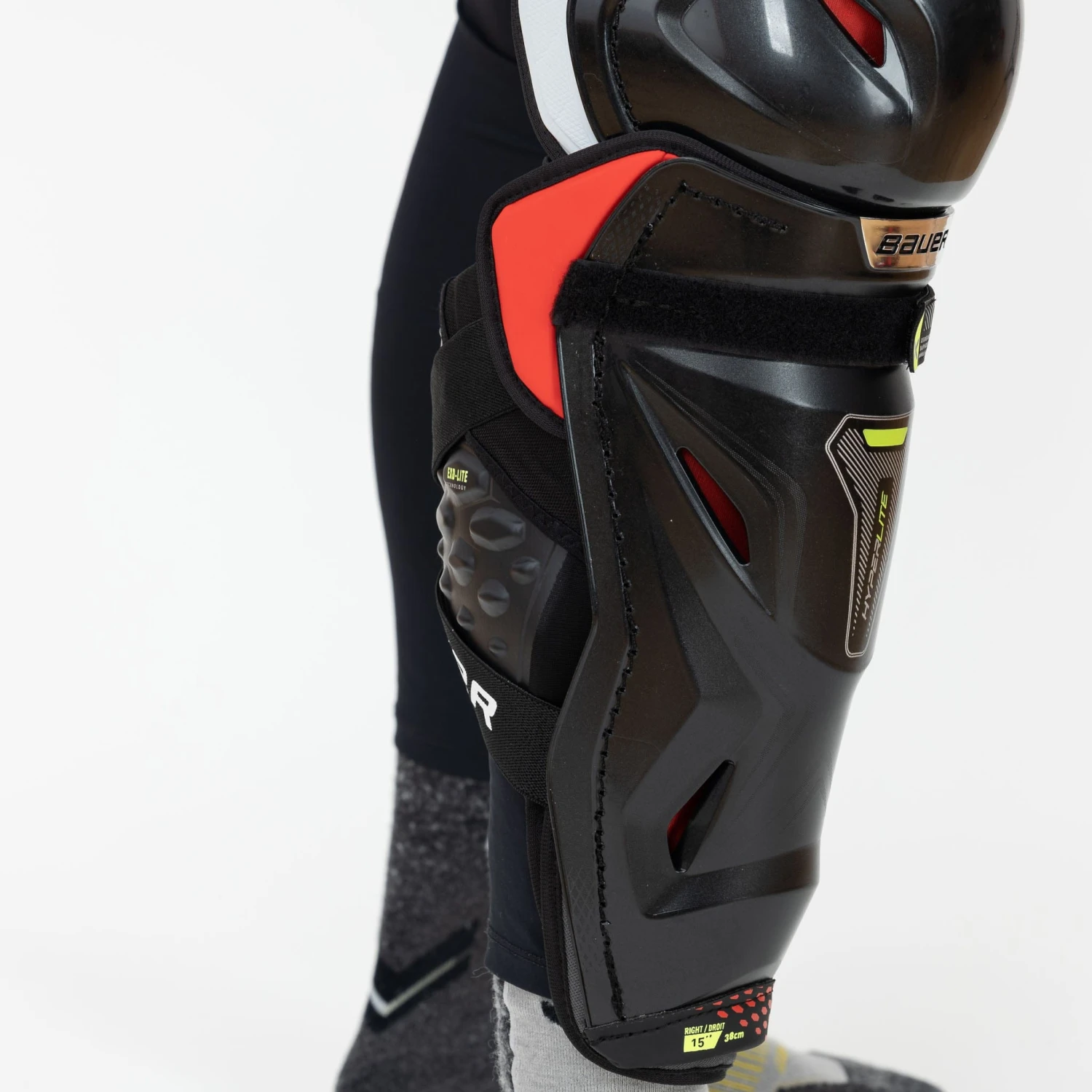 Bauer Vapor Hyperlite Senior Hockey Shin Guards 9 Bauer Vapor Hyperlite Senior Hockey Shin Guards - Image 7