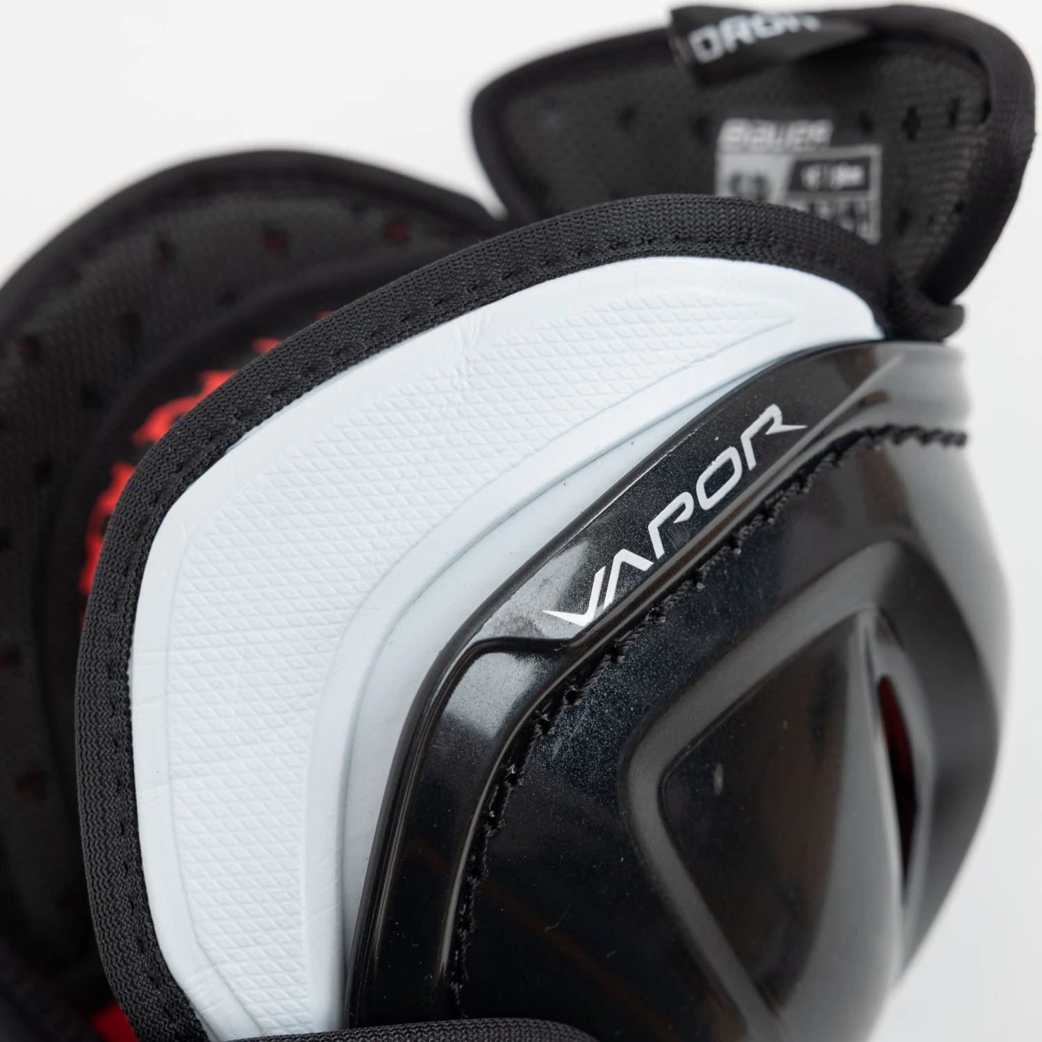 Bauer Vapor Hyperlite Senior Hockey Shin Guards 19 Bauer Vapor Hyperlite Senior Hockey Shin Guards - Image 17