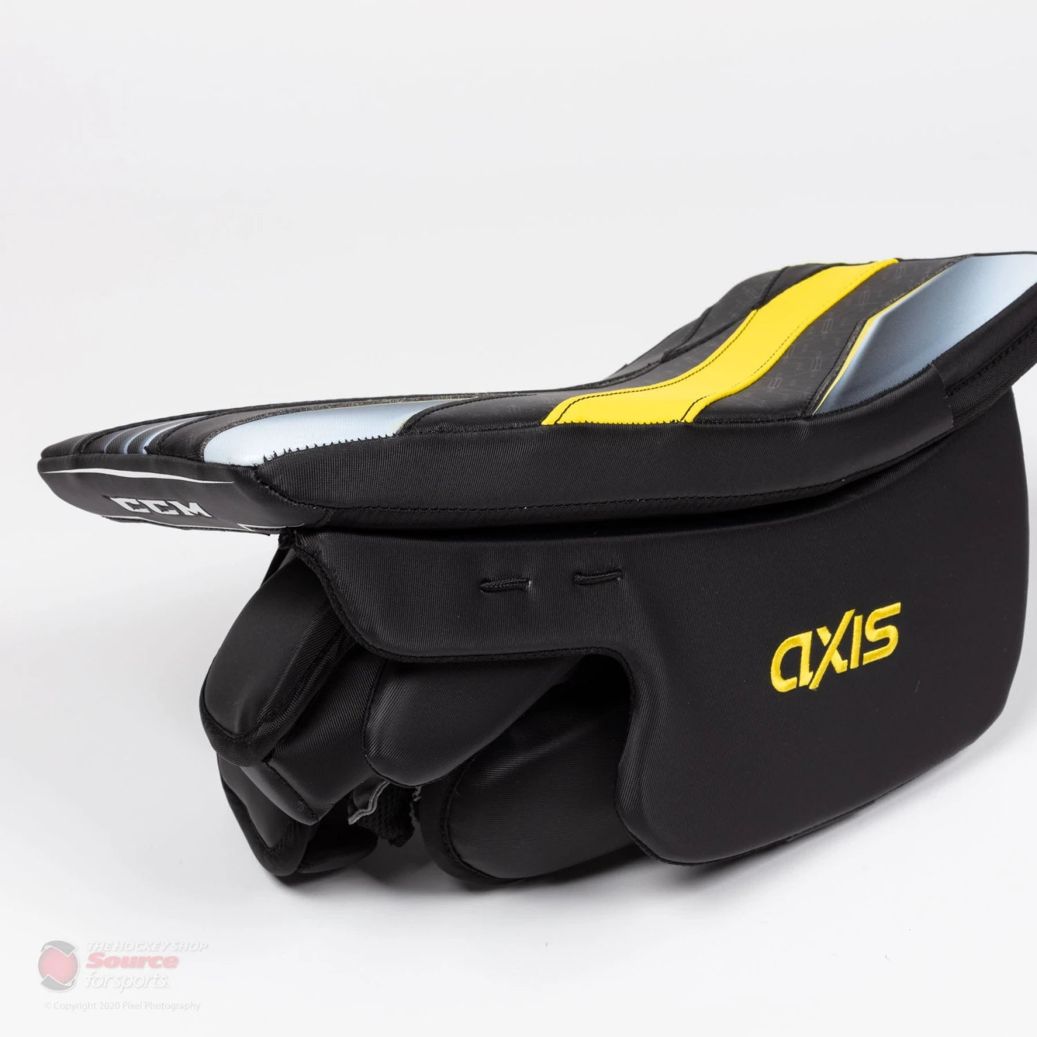 CCM Axis Senior Goalie Blocker 6 CCM Axis Senior Goalie Blocker - Image 4