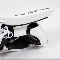 CCM Extreme Flex E4.5 Senior Goalie Blocker - Source Exclusive -Hockey Sales Shop ccm blockers ccm extreme flex e4 5 senior goalie blocker source exclusive 5311046713410
