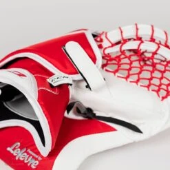 CCM Extreme Flex 4 Pro Senior Goalie Catcher -Hockey Sales Shop ccm catchers ccm extreme flex 4 pro senior goalie catcher 5314630778946