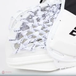 CCM Extreme Flex E4.9 Intermediate Goalie Catcher - Source Exclusive -Hockey Sales Shop ccm catchers ccm extreme flex e4 9 intermediate goalie catcher source exclusive 5323903041602