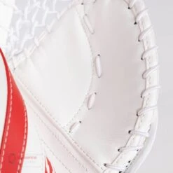 CCM Extreme Flex E5.5 Youth Goalie Catcher 15 CCM Extreme Flex E5.5 Youth Goalie Catcher -Hockey Sales Shop ccm catchers ccm extreme flex e5 5 youth goalie catcher 27972558946370