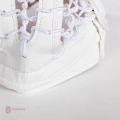 CCM Extreme Flex E5.5 Youth Goalie Catcher 19 CCM Extreme Flex E5.5 Youth Goalie Catcher -Hockey Sales Shop ccm catchers ccm extreme flex e5 5 youth goalie catcher 27972559011906