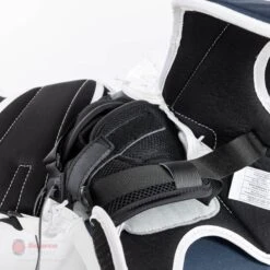 CCM Extreme Flex E5.9 Intermediate Goalie Catcher 31 CCM Extreme Flex E5.9 Intermediate Goalie Catcher -Hockey Sales Shop ccm catchers ccm extreme flex e5 9 intermediate goalie catcher 27988517126210