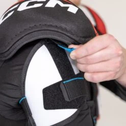 CCM Jetspeed FT680 Junior Hockey Shoulder Pads 22 CCM Jetspeed FT680 Junior Hockey Shoulder Pads -Hockey Sales Shop ccm shoulder pads ccm jetspeed ft680 junior hockey shoulder pads 30397940334658