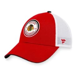 Chicago Blackhawks Fanatics Iconic Gradient Structured Trucker Hat