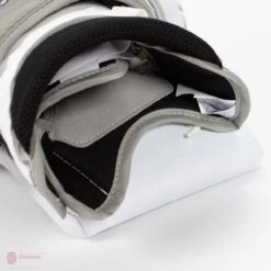 Vaughn Velocity Pro V Elite 2 Pro Carbon Senior Goalie Catcher -Hockey Sales Shop vaughn catchers vaughn velocity pro v elite 2 pro carbon senior goalie catcher 5670451380290