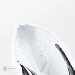 Vaughn Velocity V9 Youth Goalie Catcher -Hockey Sales Shop vaughn catchers vaughn velocity v9 youth goalie catcher 14781959929922