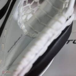 Vaughn Ventus SLR2 Pro Carbon Senior Goalie Catcher -Hockey Sales Shop vaughn catchers vaughn ventus slr2 pro carbon senior goalie catcher 28702202724418