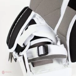 Vaughn Ventus SLR2-ST Junior Goalie Catcher -Hockey Sales Shop vaughn catchers vaughn ventus slr2 st junior goalie catcher 5670466977858