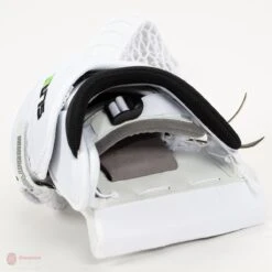 Vaughn Ventus SLR2-ST Pro Senior Goalie Catcher -Hockey Sales Shop vaughn catchers vaughn ventus slr2 st pro senior goalie catcher 5670465470530