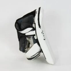 Warrior Ritual GT Intermediate Goalie Blocker - Demo A -Hockey Sales Shop warrior blockers demo warrior ritual gt intermediate goalie blocker demo a white regular 15169469415490