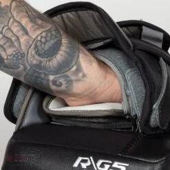 Warrior Ritual G5 Pro Senior Goalie Catcher -Hockey Sales Shop warrior catchers warrior ritual g5 pro senior goalie catcher 14051004842050